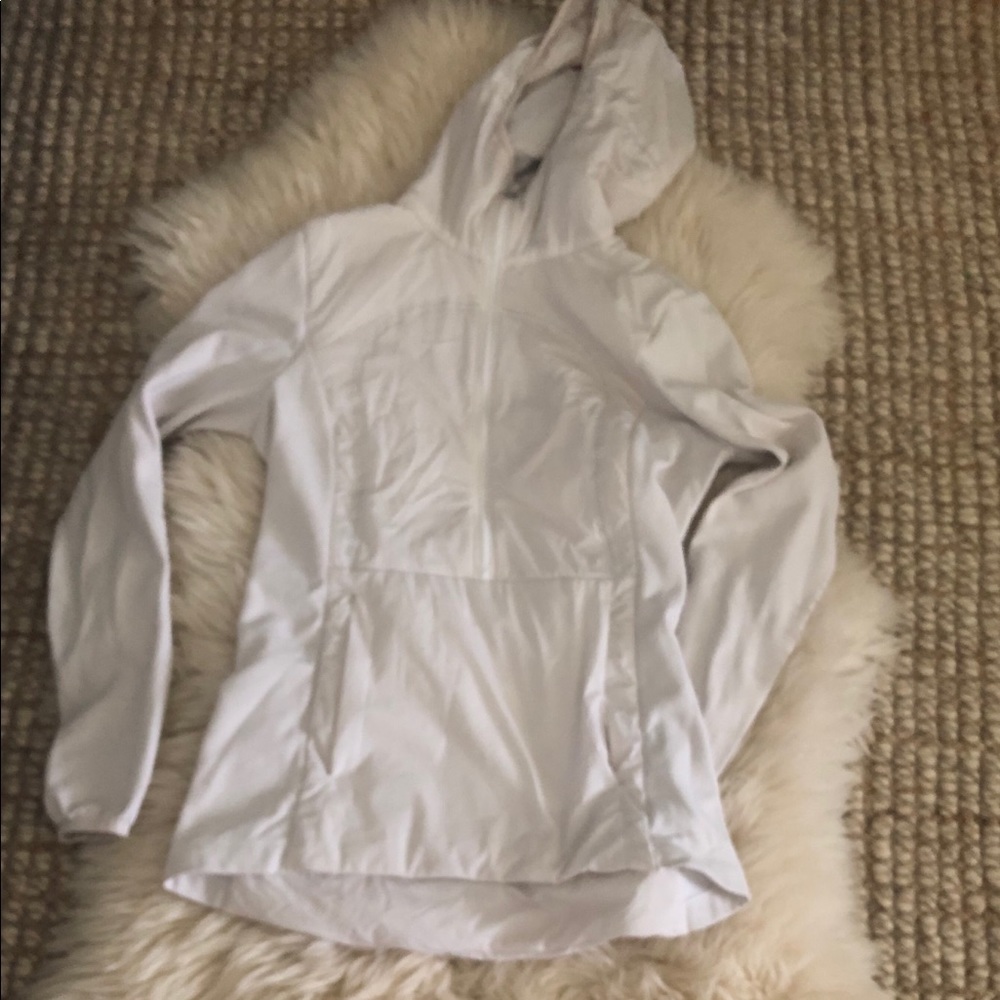 Lululemon half zip with back pocket